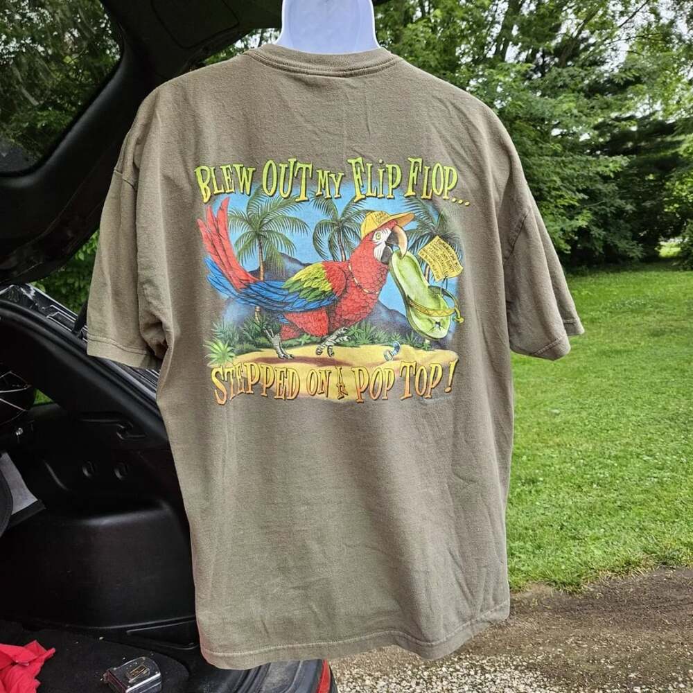 Vintage 2002 Jimmy Buffett's Margaritaville Myrtle Beach Parrot T-Shirt XXL